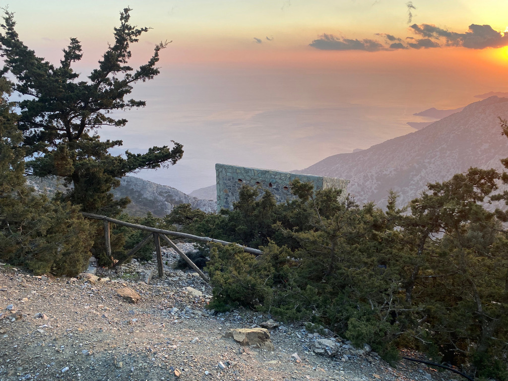 Στη σκιά του Κόφινα