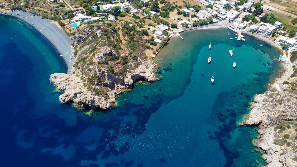 Μακρινή κι ανεξερεύνητη